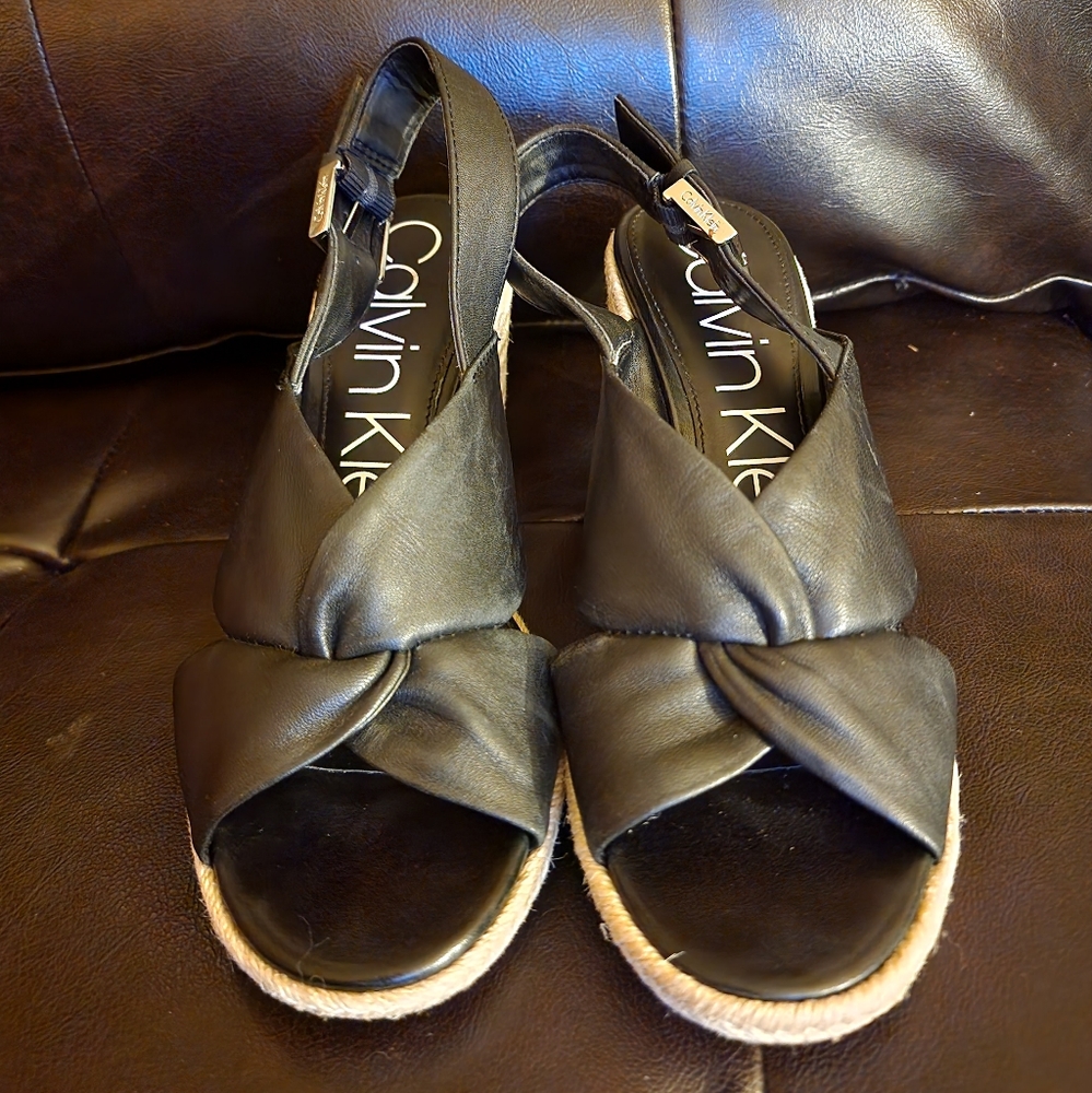 Calvin Klein Brennah Espadrille Wedges size 7M